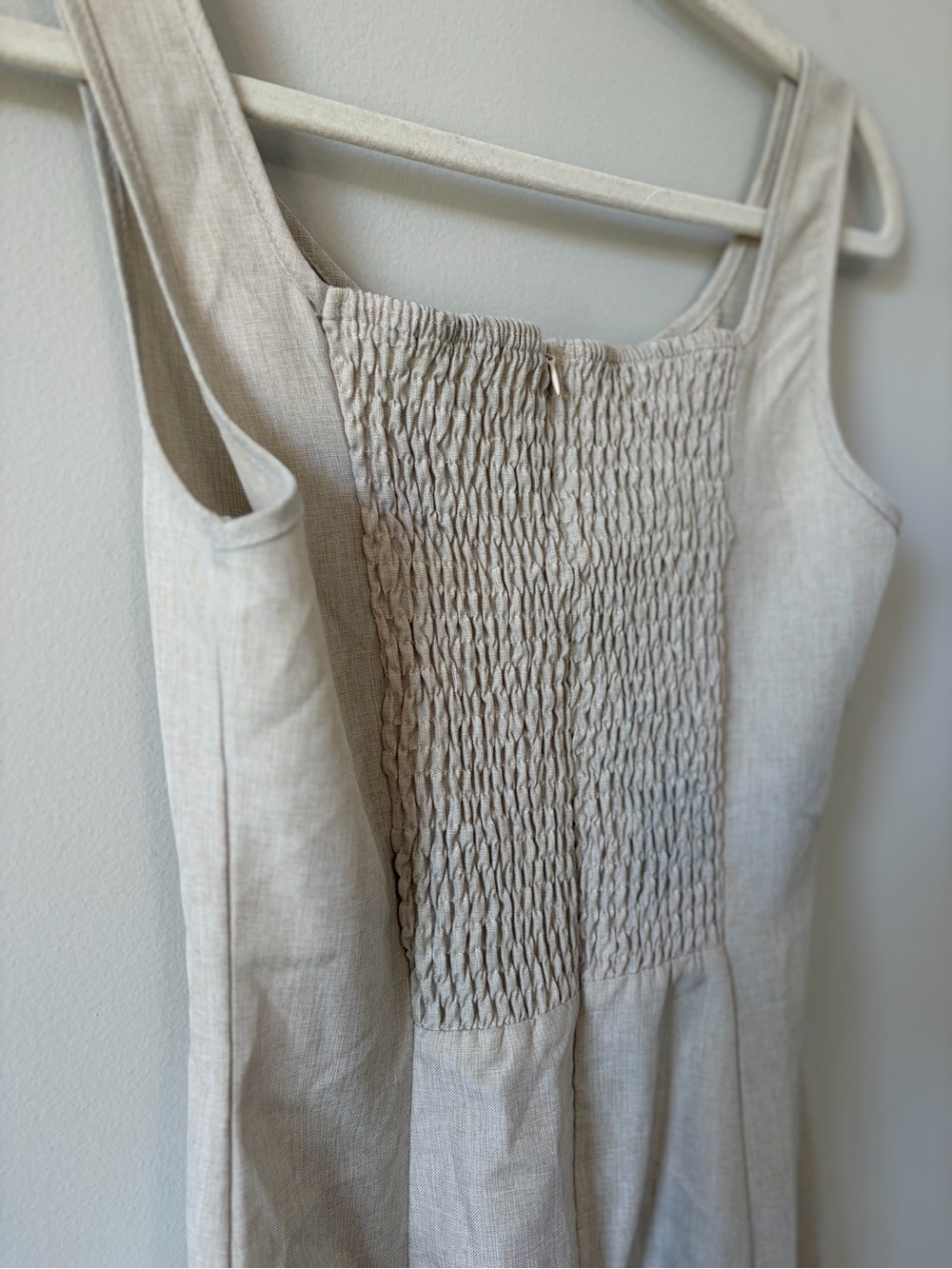 Source Unknown Soft Cream Fitted Midi Dress - Picture 3 of 3